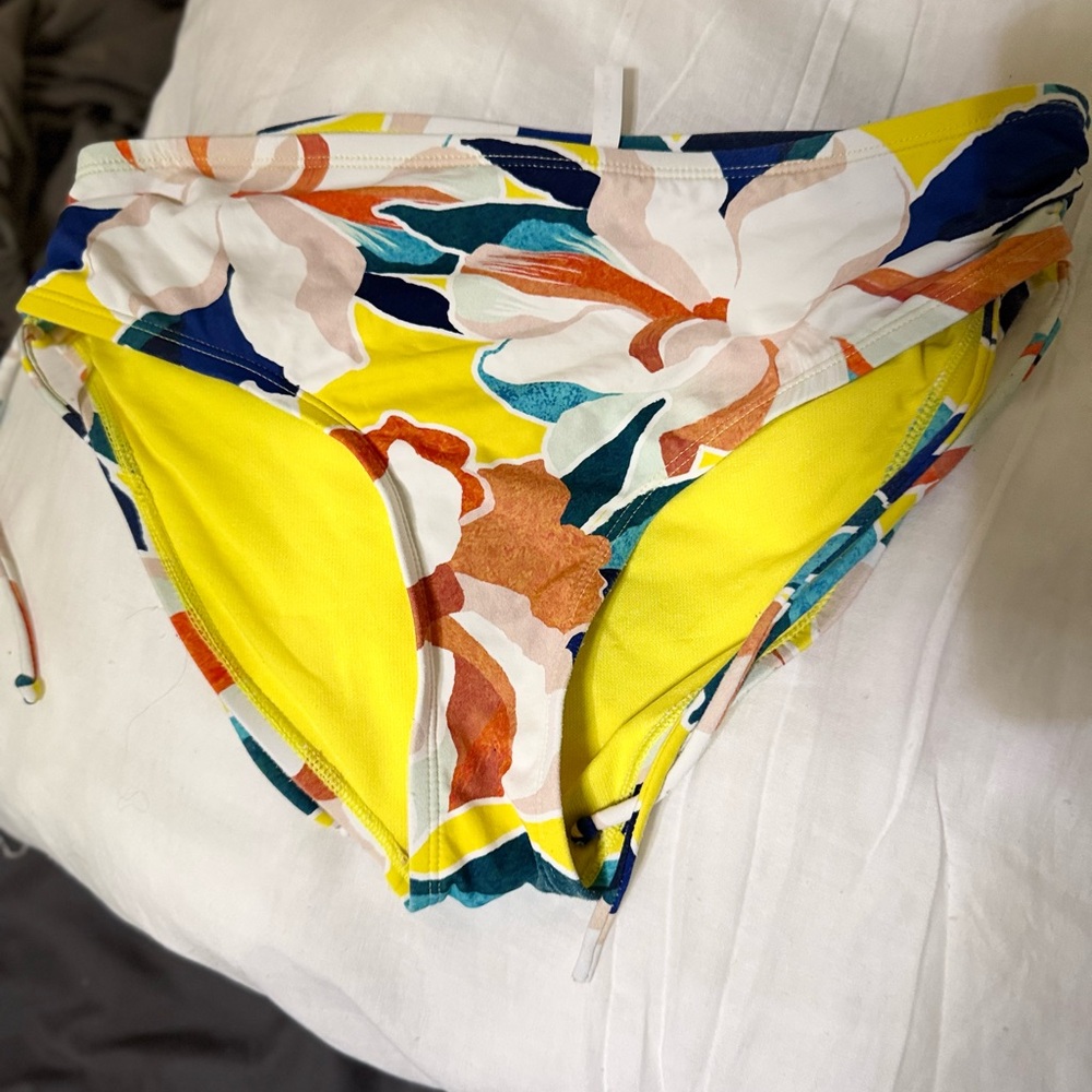 Gibson Latimer Yellow Floral Bikini Bottom